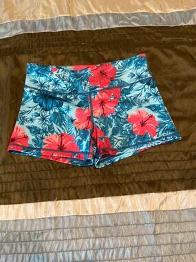 IAB MFG workout shorts Size XS 4